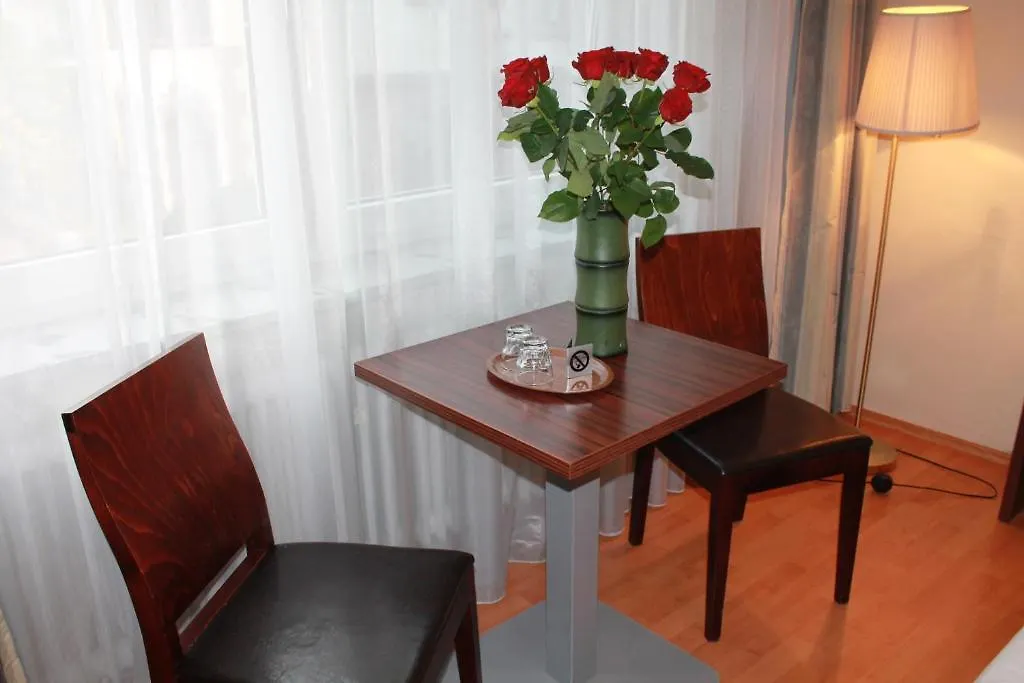 City Hotel Mercator Frankfurt am Main 3*,